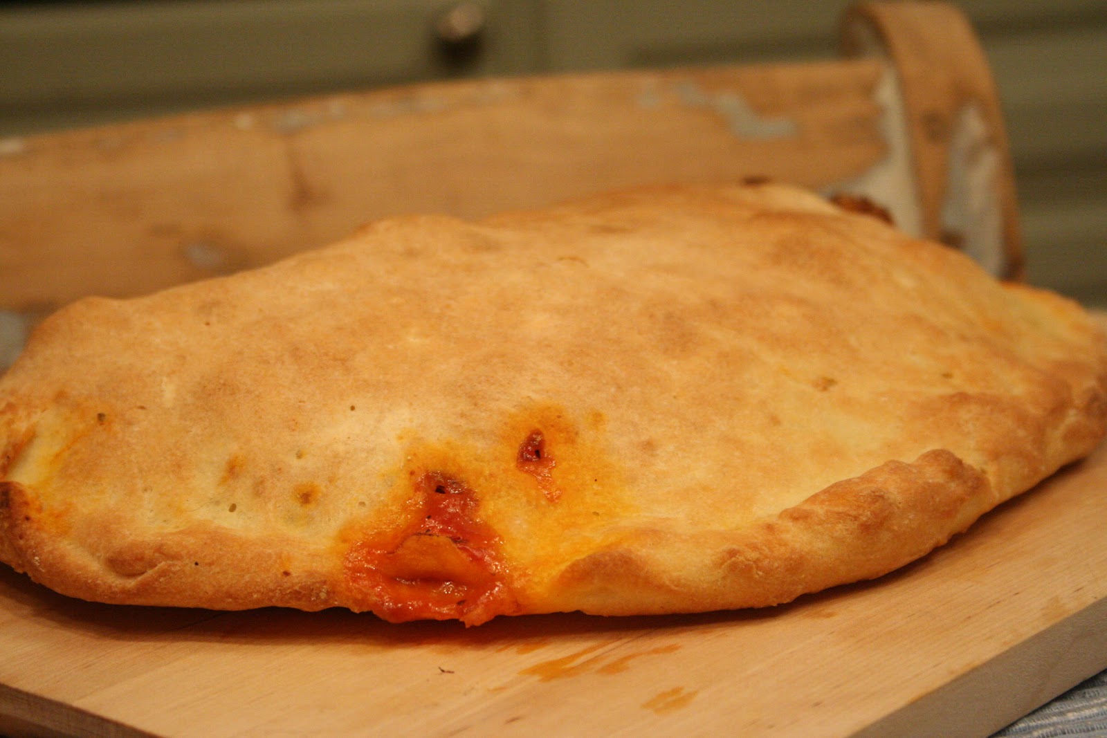 Calzone med chorizo og bacon