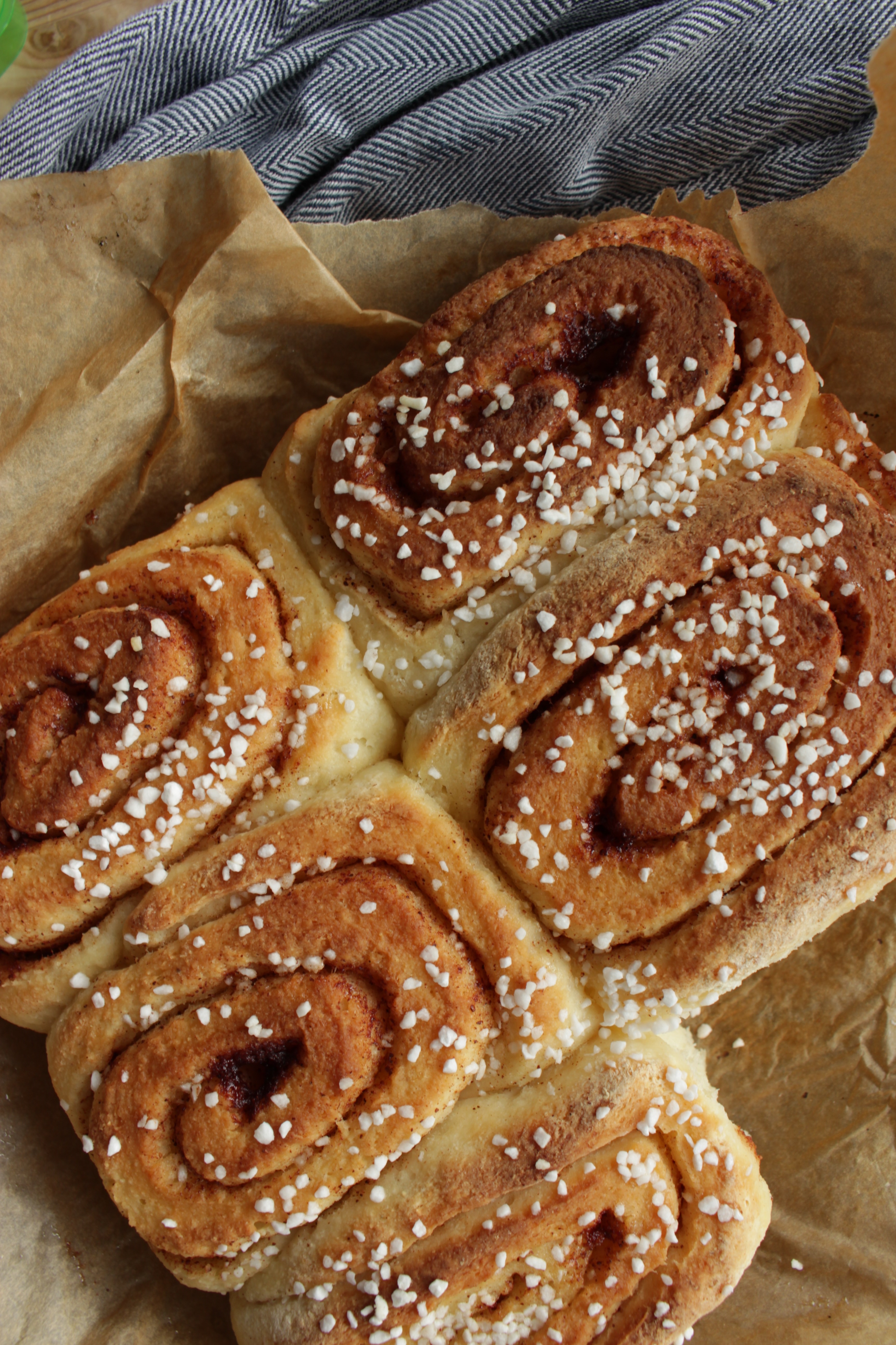 Store Glutenfrie Kanelsnurrer uten melk